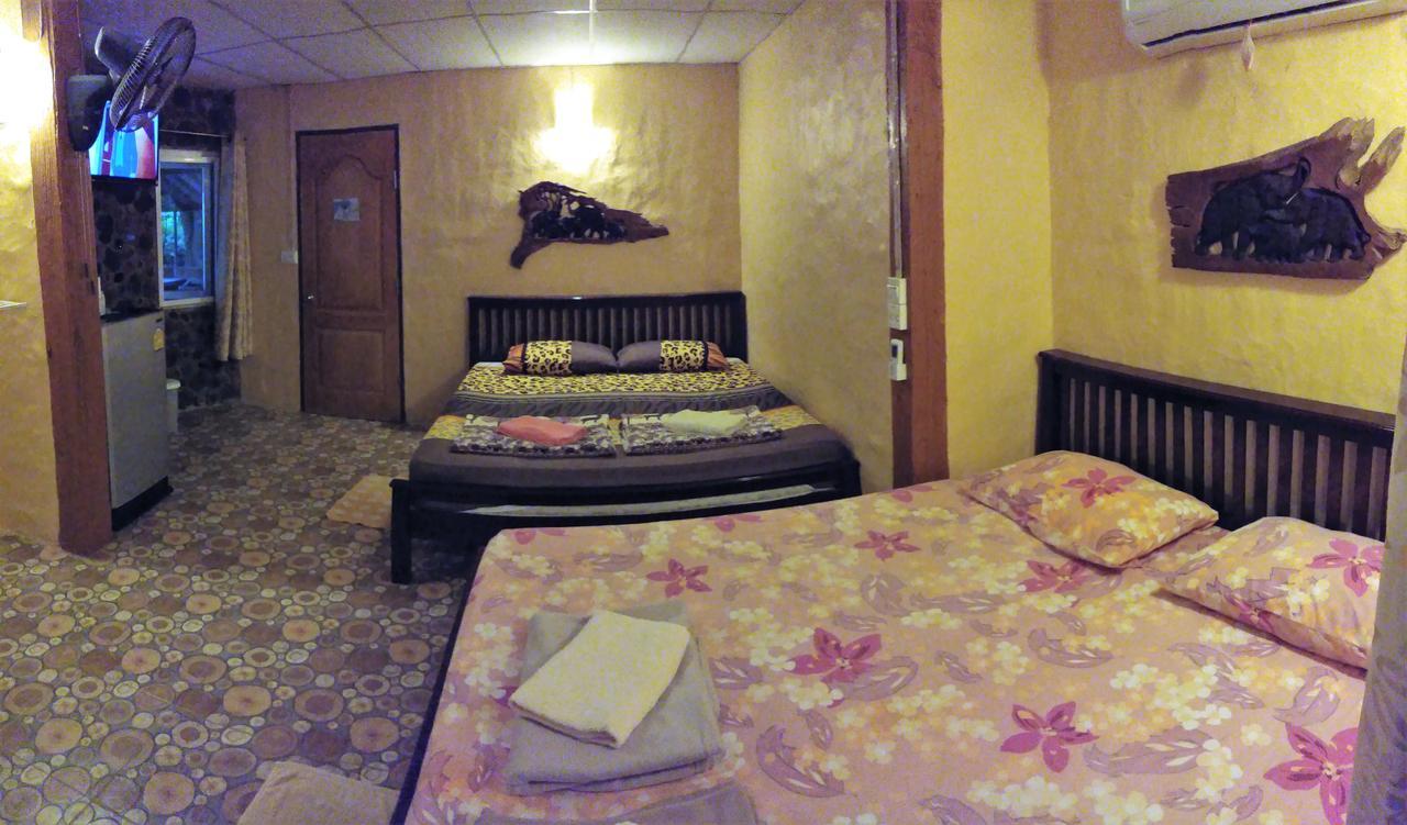Baandin Chiewlarn Hotel Ban Tha Khun Exterior photo