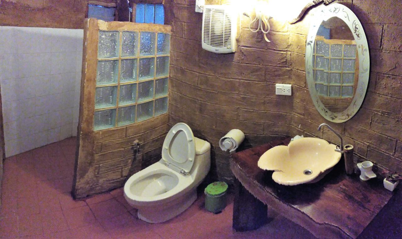Baandin Chiewlarn Hotel Ban Tha Khun Exterior photo